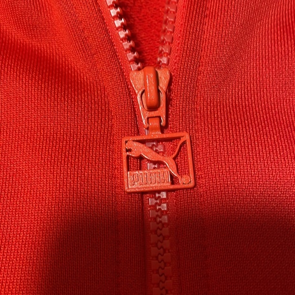 Puma classic red track jacket - Picture 5 of 5